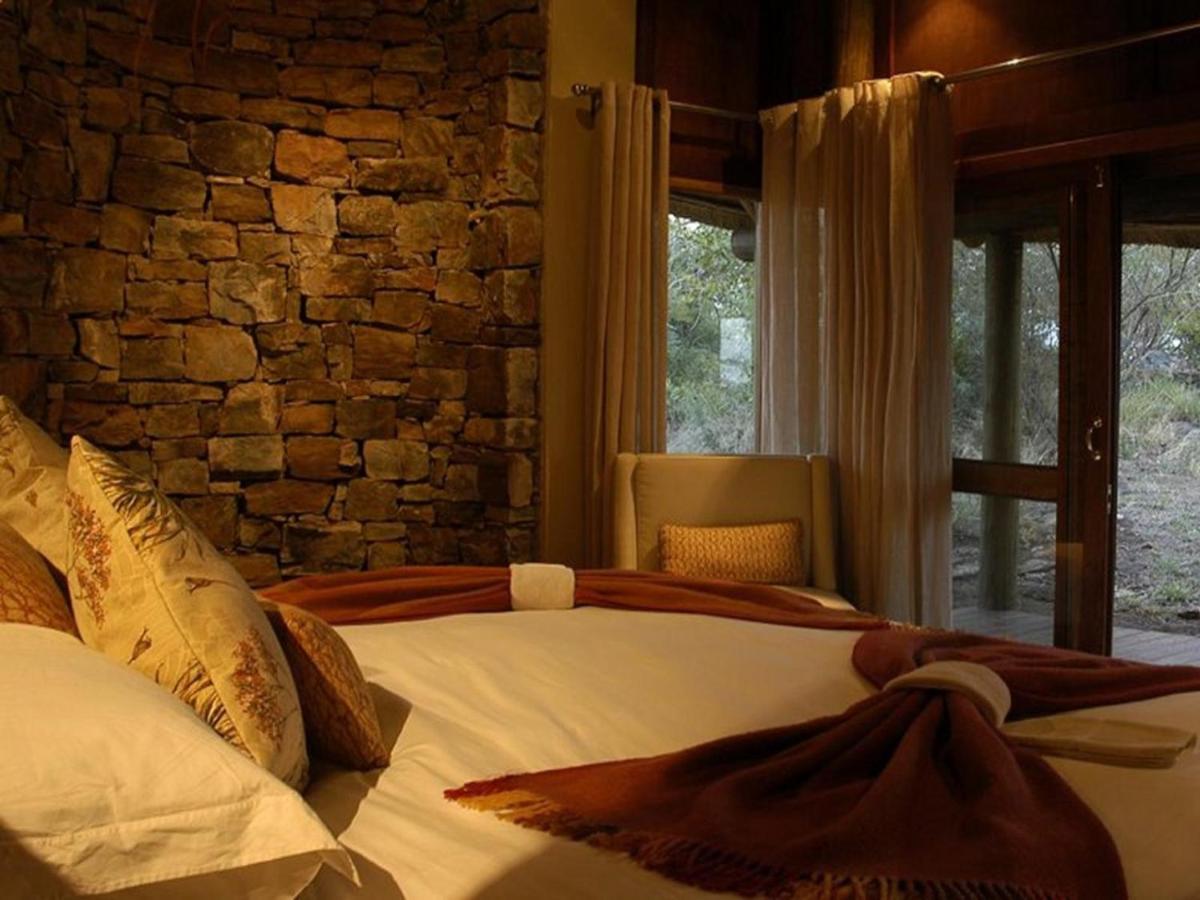 Buffalo Ridge Safari Lodge Madikwe Game Reserve Exterior photo