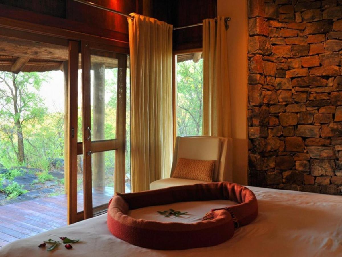 Buffalo Ridge Safari Lodge Madikwe Game Reserve Exterior photo